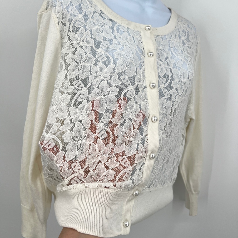 Karl Lagerfeld Paris White Knit Cardigan Pearl Buttons Lace Front Size L - Picture 2 of 7